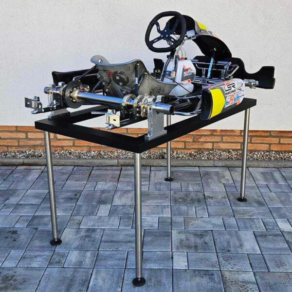 Lightweight straightening table